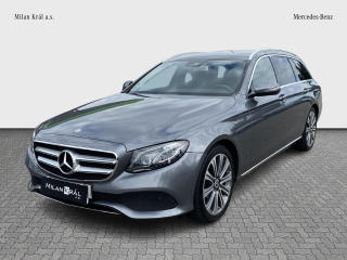 Mercedes-Benz E 220d AVANTGARDE