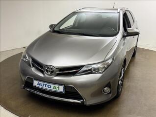 Toyota Auris 1.4 66kW NAVI KAMERA TA�N�