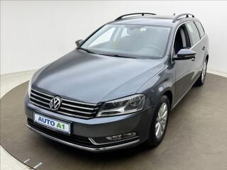 Volkswagen Passat 1.4 TSi NAVI SENZORY TA�N�
