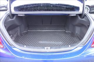Mercedes-Benz Třídy C 220 CDi,ČR,1 MAJ.,4M,AMG. - náhled 16
