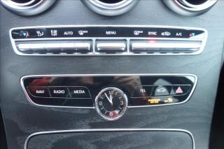 Mercedes-Benz Třídy C 220 CDi,ČR,1 MAJ.,4M,AMG. - náhled 32