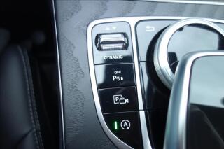 Mercedes-Benz Třídy C 220 CDi,ČR,1 MAJ.,4M,AMG. - náhled 34