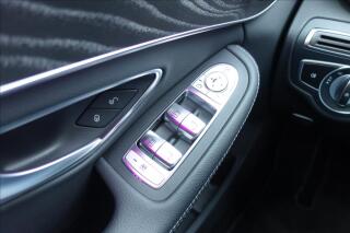 Mercedes-Benz Třídy C 220 CDi,ČR,1 MAJ.,4M,AMG. - náhled 40