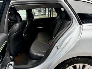 Mercedes-Benz Třídy C (2025) 220 d 4MATIC kombi - náhled 21