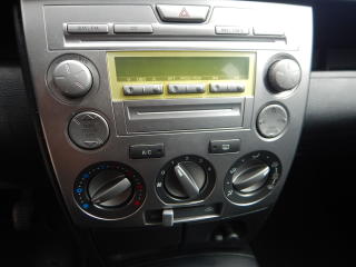 Mazda 2 1.4i, KLIMA, TAŽNÉ - náhled 22