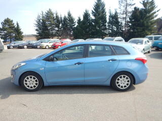 Hyundai i30 1.6 CRDi 66 kw ta�n�