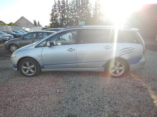 Mitsubishi Grandis 2.0 DI-D, KLIMA, 7 M�ST