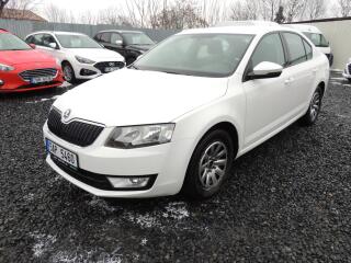 �koda Octavia 1.6TDi,81kw,AMB,�R,2.majitel