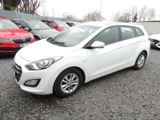 Hyundai i30 1.6CRDi,81kw,�R,1.majitel