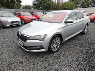 �koda Superb 2.0TDi,110kw,Style,webasto,�R
