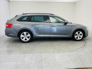 Škoda Superb 2,0 TDI 110kW Ambition DSG - náhled 26