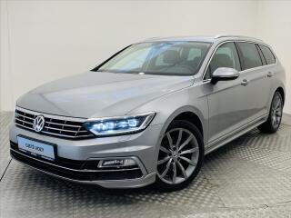Volkswagen Passat 2.0 TDI DSG 110 kW R-line