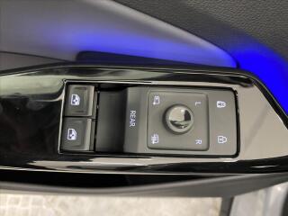 Volkswagen ID.4 PRO Performance 150kW 82kWh 91 - náhled 12