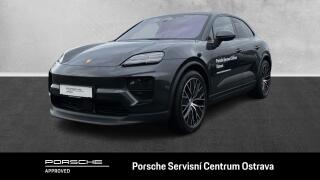 Porsche Macan 4S Electric