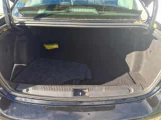 Renault Fluence (2014) 1.6 SCe 82 kW Life - náhled 18