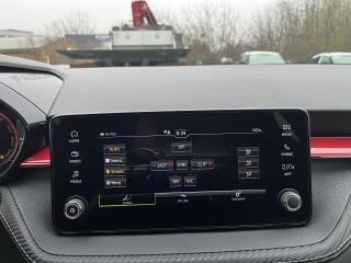 Škoda Fabia MONTE CARLO 1.0TSI 85kW - náhled 21