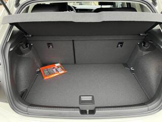 Volkswagen Polo 1.0TSI 85kW 7DSG PEOPLE - náhled 21