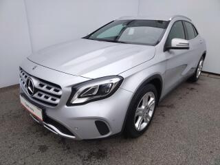 Mercedes-Benz GLA 180 i