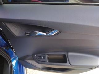 Škoda Fabia 1.0 TSi Monte Carlo - náhled 11