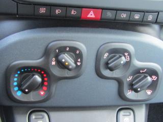 Fiat Panda MY 25, 1.0 70cv Hybrid - náhled 33