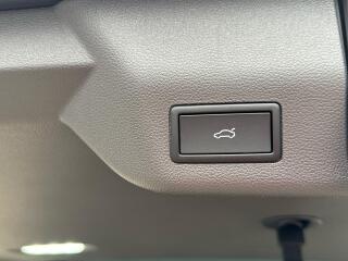 Volkswagen Multivan Long Life 1,5 TSI PHEW  4MOT - náhled 19