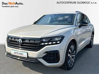 Volkswagen Touareg 3.0 TDI 8AT 4MOTION R-Line