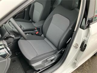 Škoda Fabia 1,0 MPI 59 kW Selection - náhled 24