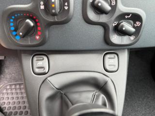 Fiat Panda FireFly 1.0 70cv 51kw BSG - náhled 16