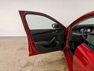 Škoda Octavia (2024) 1.5 TSI 85 kW DSG Selection - náhled 19