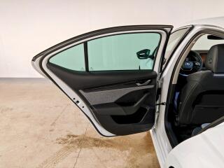 Škoda Octavia (2024) 1.5 TSI 110 kW DSG Top Selecti - náhled 24