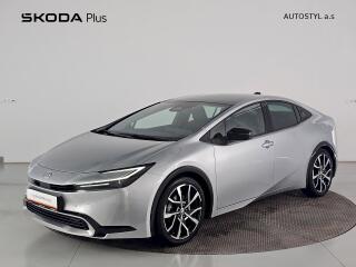 Toyota Prius 2.0L PHEV 223k Prestige Skyvie