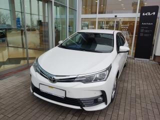 Toyota Corolla 1.6 97 Kw �R 1. MAJITEL