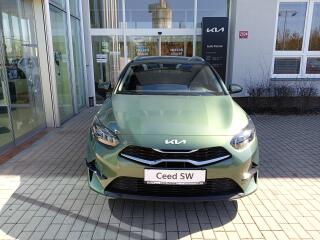 Kia Ceed SW 1.5 T-GDi 7DCT TOP 