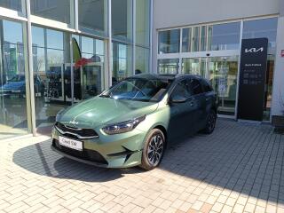 Kia Ceed SW 1.5 T-GDi 7DCT TOP 