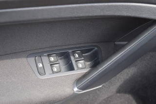 Volkswagen Golf Variant (2016) 1.4TSI 92kwCOMFORTLINE BMT NAV - náhled 23