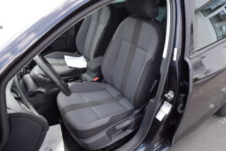 Volkswagen Golf Variant (2016) 1.4TSI 92kwCOMFORTLINE BMT NAV - náhled 26