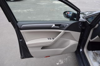Volkswagen Golf Variant (2019) 1.5TSI 110kw STYLE DSG PÁDLA - náhled 18