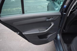 Škoda Fabia (2016) 1.2TSI 81kw AMBI ED. DRIVE TAŽ - náhled 16