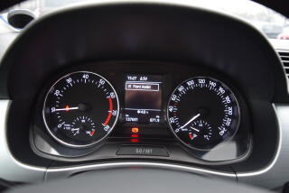 Škoda Fabia (2016) 1.2TSI 81kw AMBI ED. DRIVE TAŽ - náhled 32