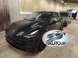 Tesla Model Y AWD  PERFORMANCE  P�IPRAVUJEME