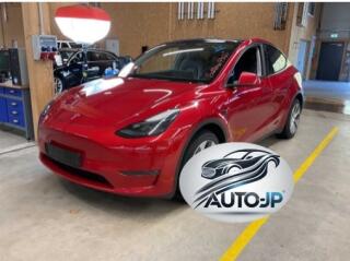 Tesla Model Y AWD LR ta�n�      P�IPRAVUJEME