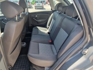 Seat Ibiza (2007) 1,4 16v 63 Kw Klima - náhled 12