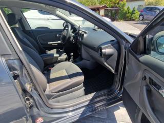 Seat Ibiza (2007) 1,4 16v 63 Kw Klima - náhled 16