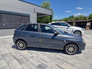Seat Ibiza (2007) 1,4 16v 63 Kw Klima - náhled 4