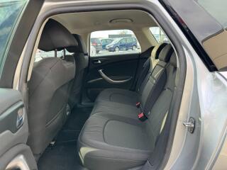 Citroën C5 (2010) Tourer Comfort 2.0 HDi 103kW - náhled 14