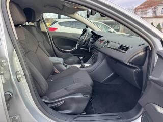 Citroën C5 (2010) Tourer Comfort 2.0 HDi 103kW - náhled 26
