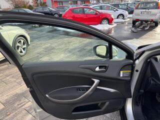 Citroën C5 (2010) Tourer Comfort 2.0 HDi 103kW - náhled 9