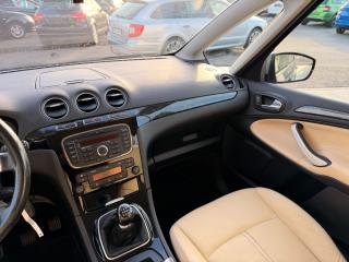 Ford S-MAX (2012) Titanium 2.2 TDCi 147kW - náhled 16