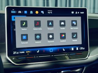 Volkswagen Passat (2025) 2.0TDI*TZ*MASAŽ*ACC*360*110KW* - náhled 22