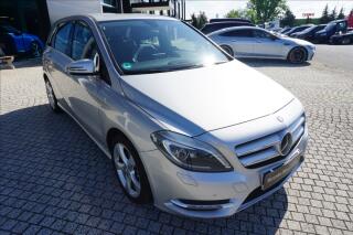 Mercedes-Benz 1.8 B 200d